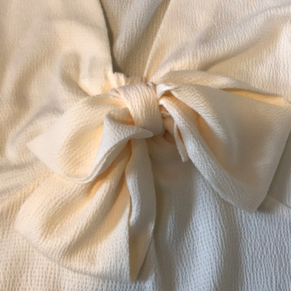 Michael Kors cream  blouse - Picture 3 of 8